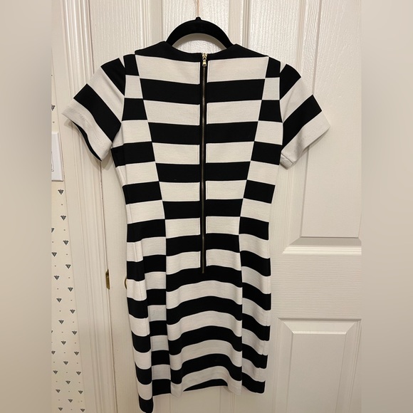 Worn twice color block ponte dress - Picture 3 of 3